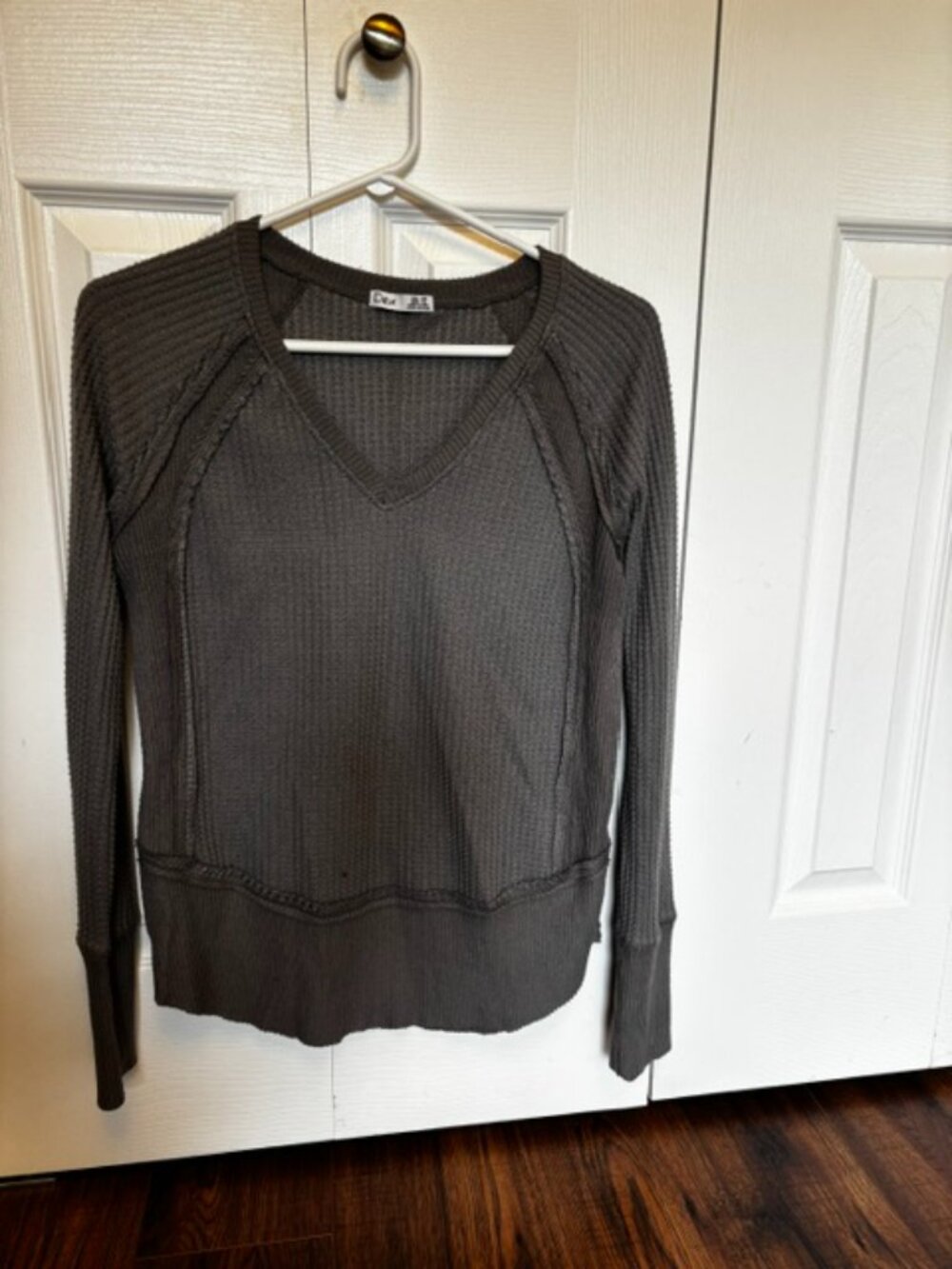 Dex long sleeve tee